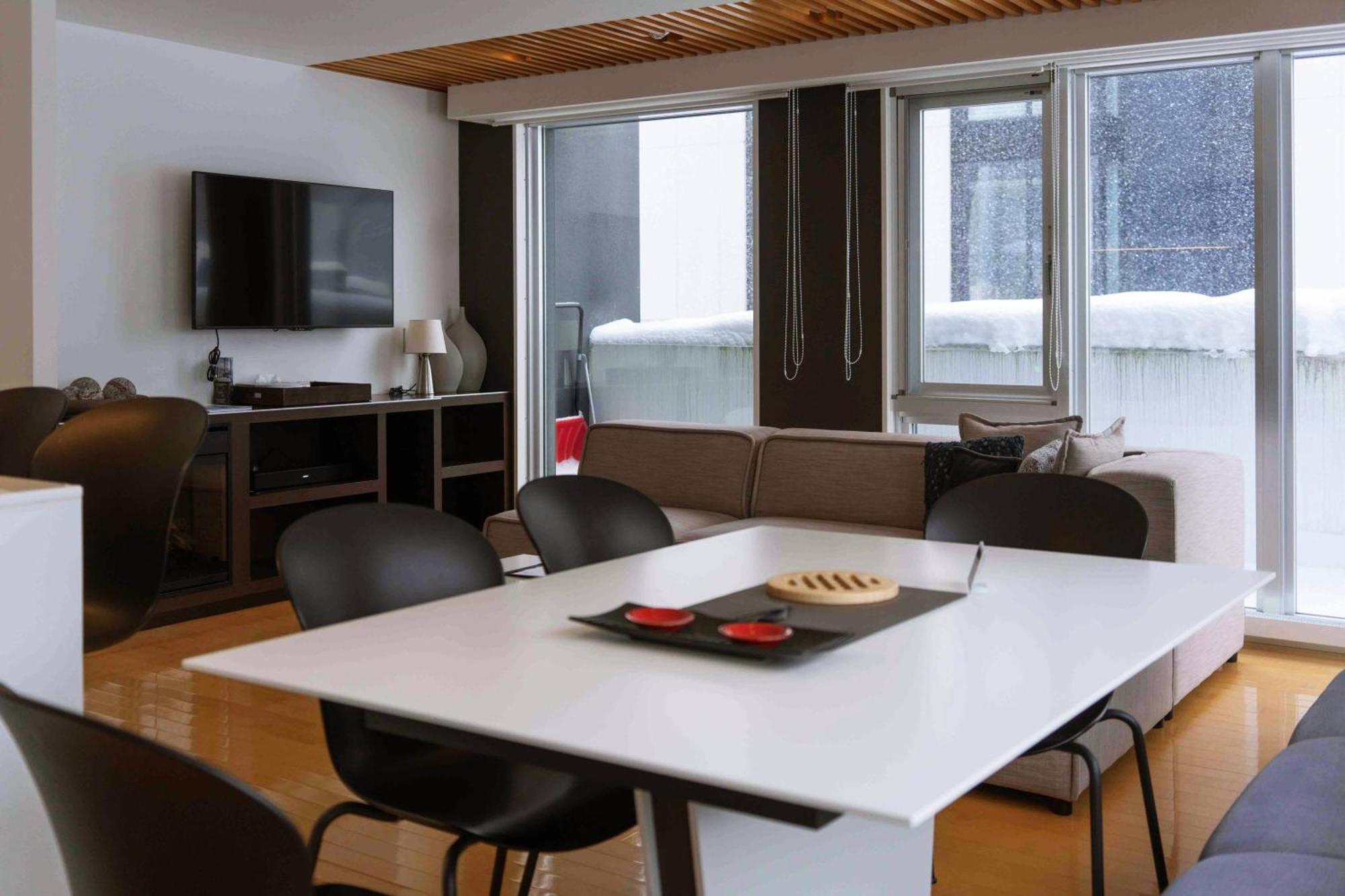 Alpen Ridge Apartment Ōmagari Екстериор снимка