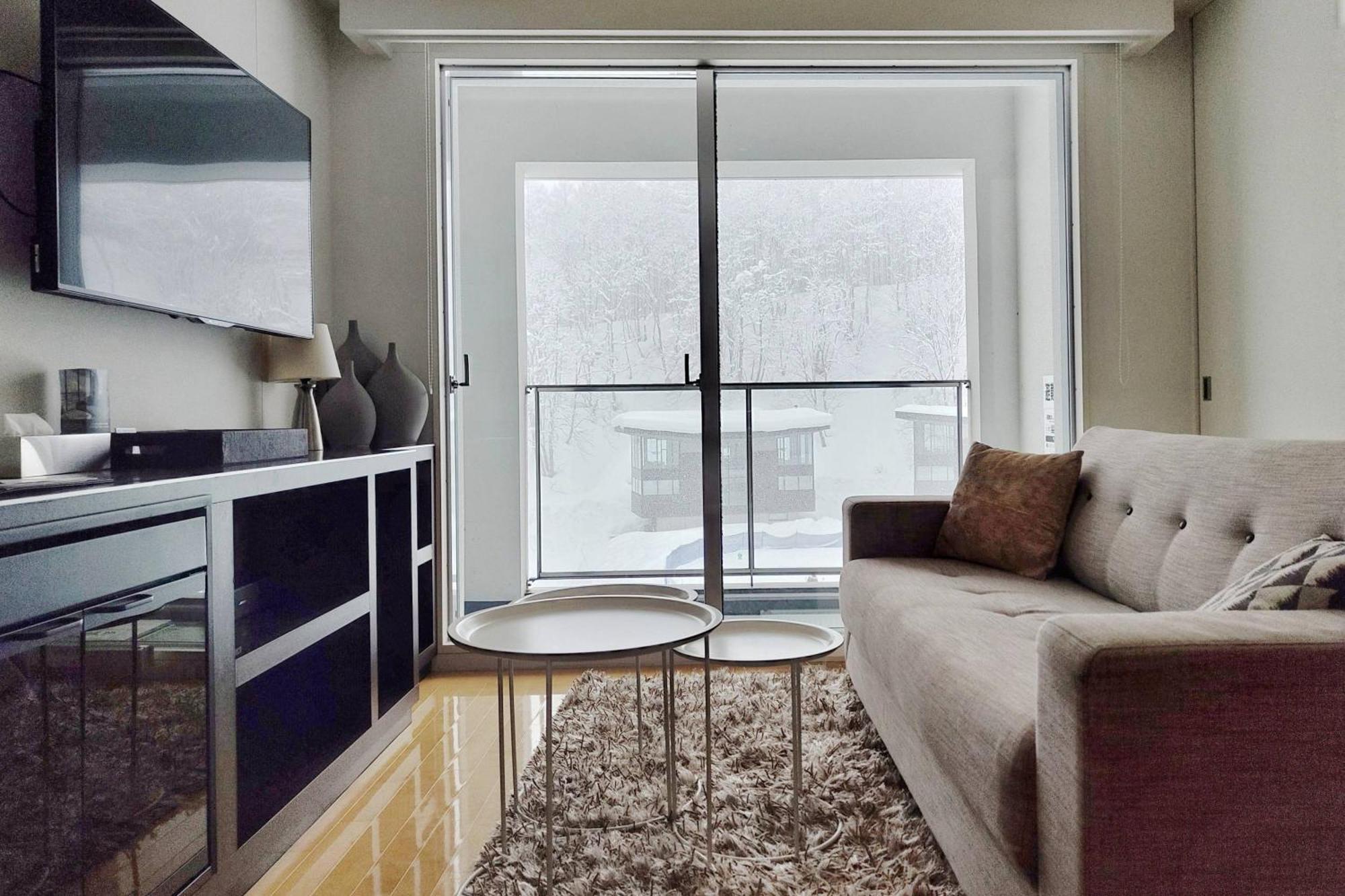 Alpen Ridge Apartment Ōmagari Екстериор снимка