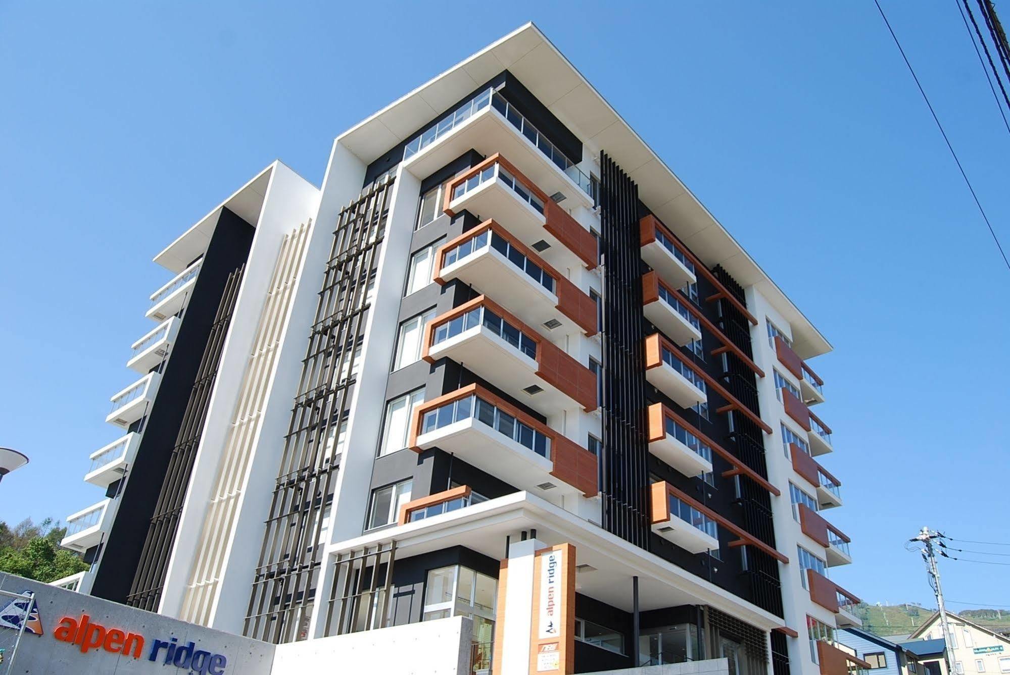 Alpen Ridge Apartment Ōmagari Екстериор снимка
